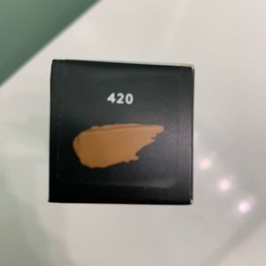 Fenty Beauty by Rihanna Hydrating Foundation